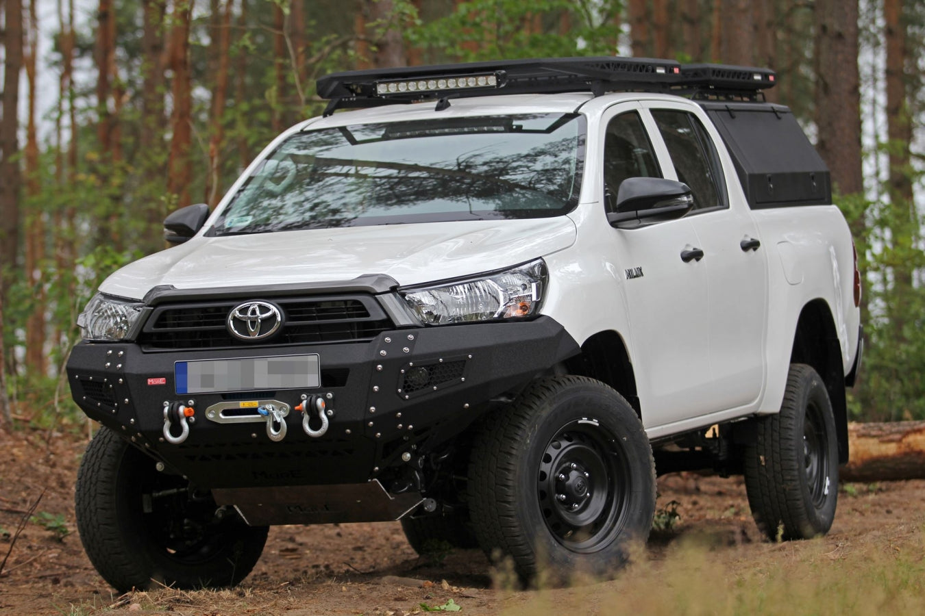 Winched bumper Toyota Hilux 8 REVO 2020+