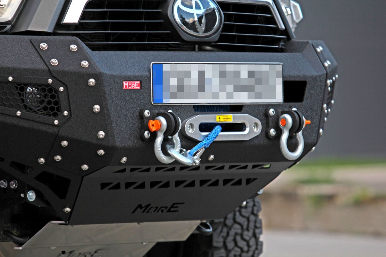 Winched bumper Toyota Hilux 8 REVO 2020+