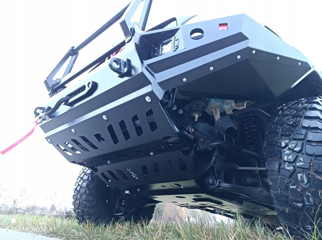 Seilwindenstoßstange mit Bullbar Toyota Hilux 7 N25/N2