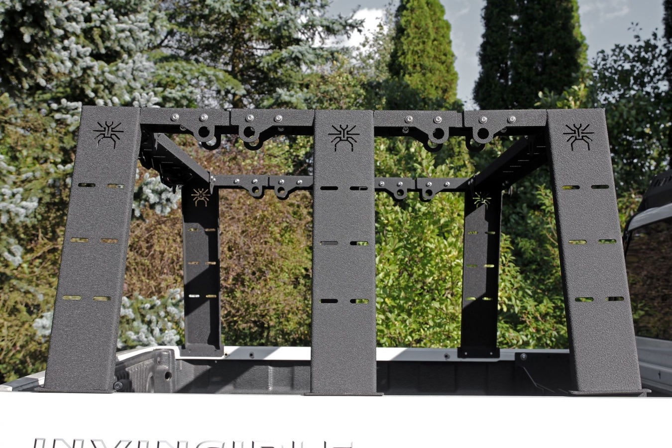 Bed Rack Mark II hoch für Pickups – Rollo mit Panels
