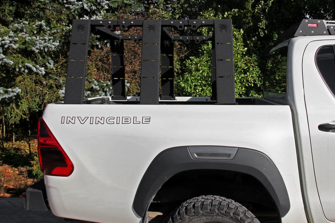 Bed Rack Mark II hoch für Pickups – Rollo mit Panels