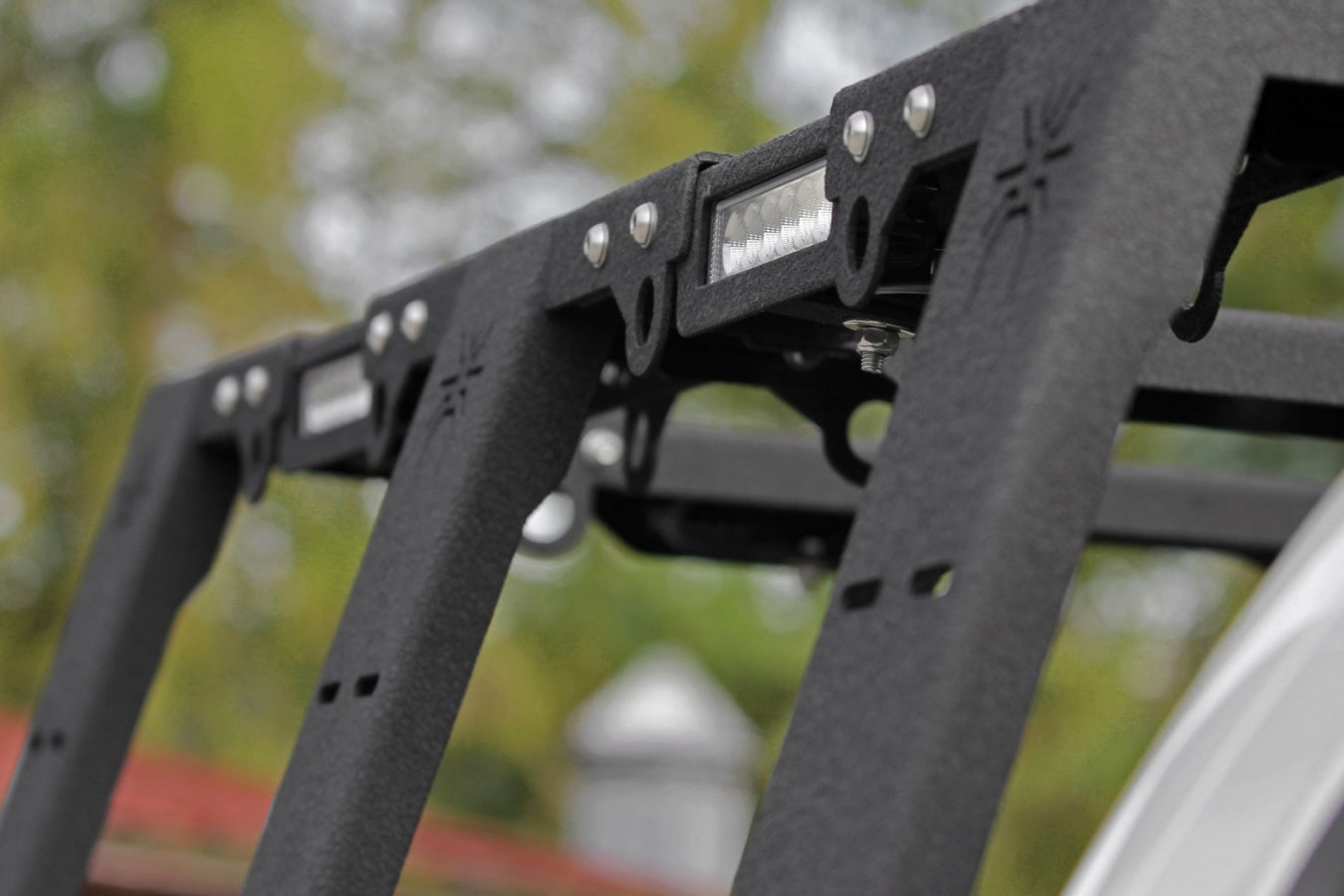 Bed Rack Mark II mittel für Pickups – Rollo mit Panels