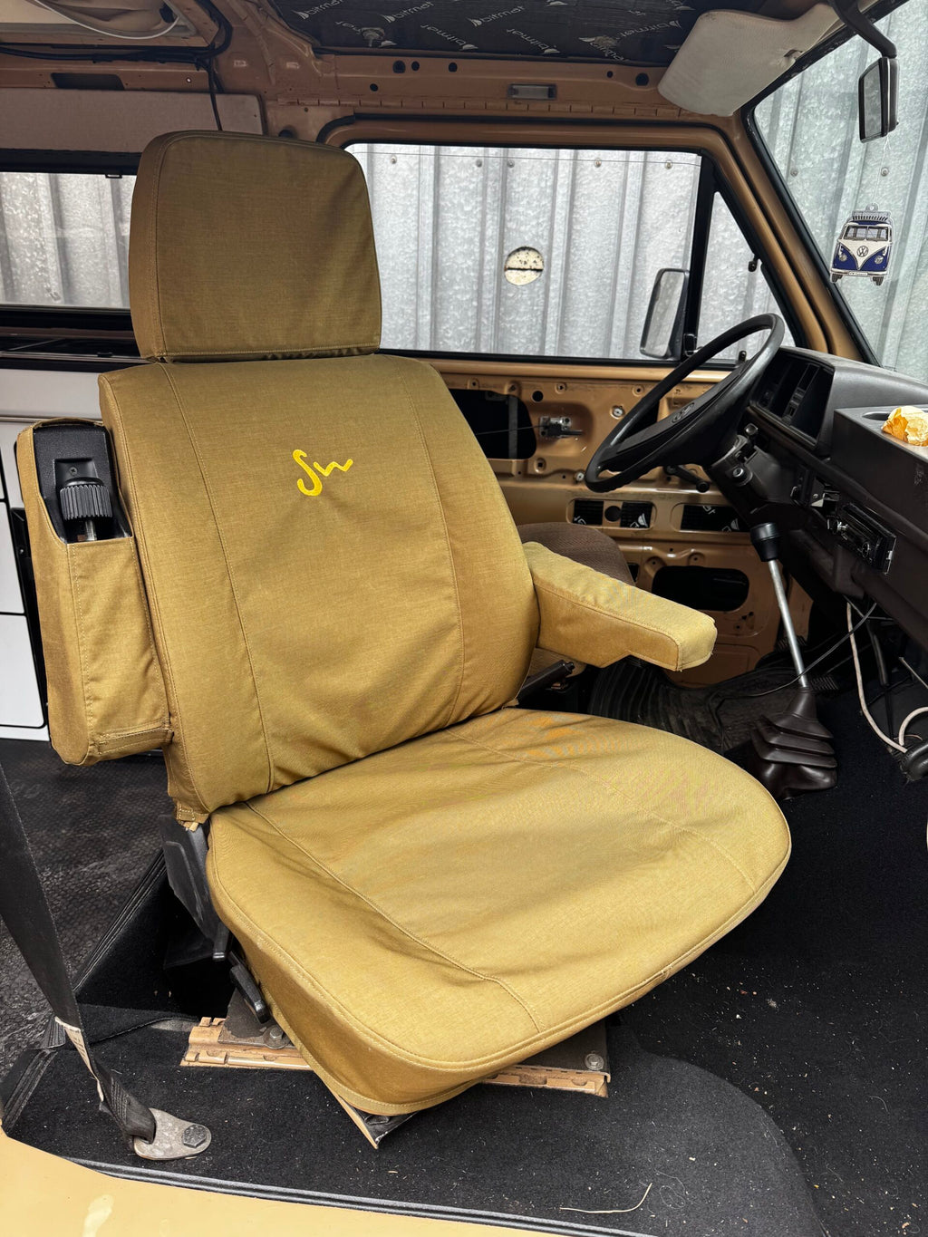 Volkswagen T3 seat covers pilot seat