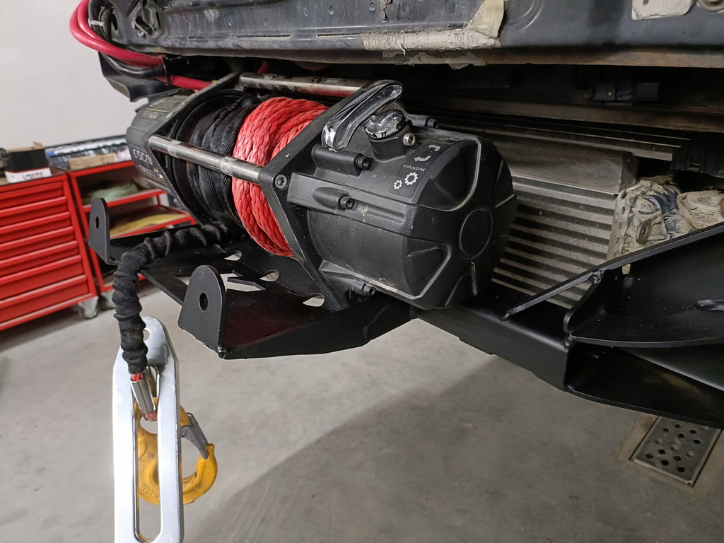 Montageplatte für Seilwinde Nissan Navara D23