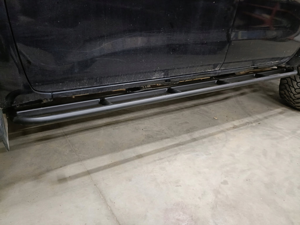 Rockslider Seitenschweller-Schutzrohre Nissan Navara D23