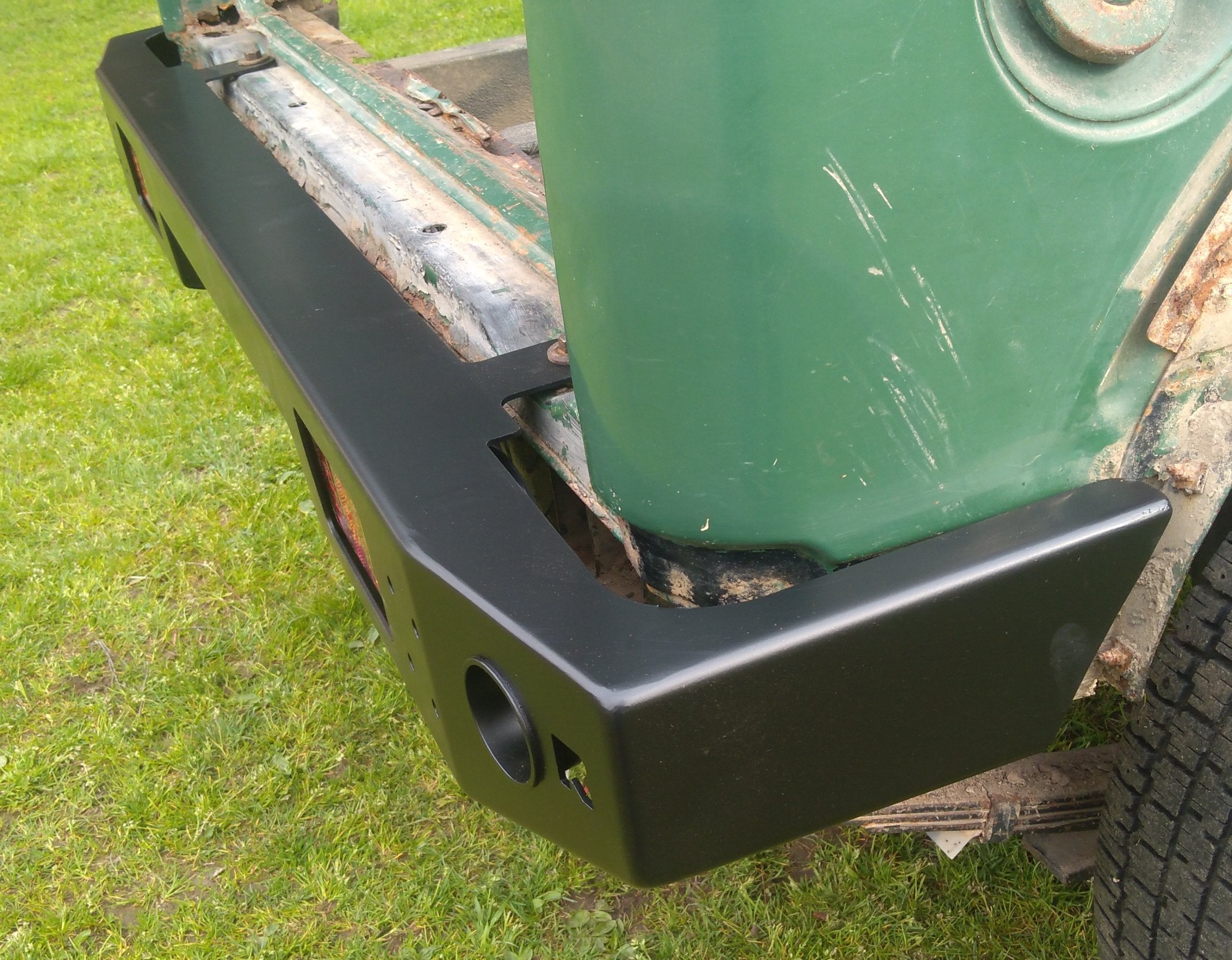 Stahl-Heckstoßstange Suzuki Samurai