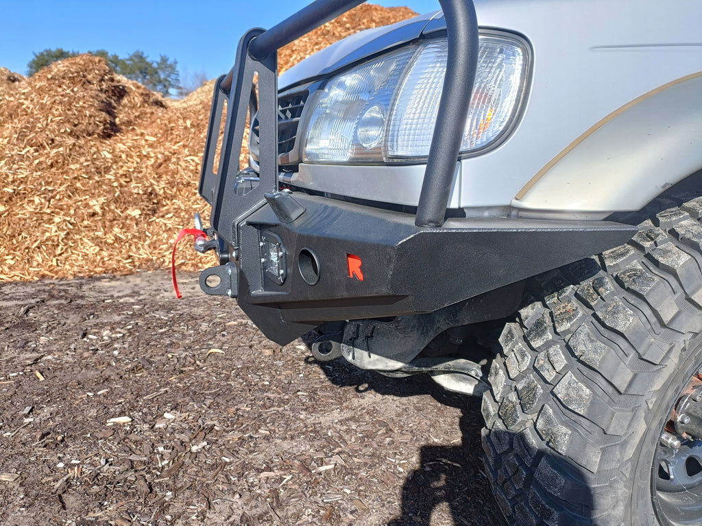 Winch Bumper with Bullbar and Lamp Guards Front Hyundai Galloper