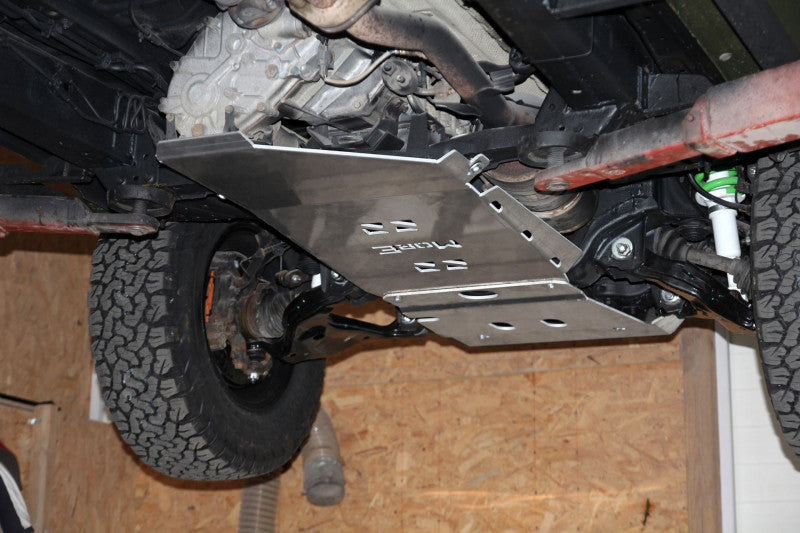 Aluminum Underrun Protection Gearbox and Transfer Case Toyota Hilux 7 Vigo