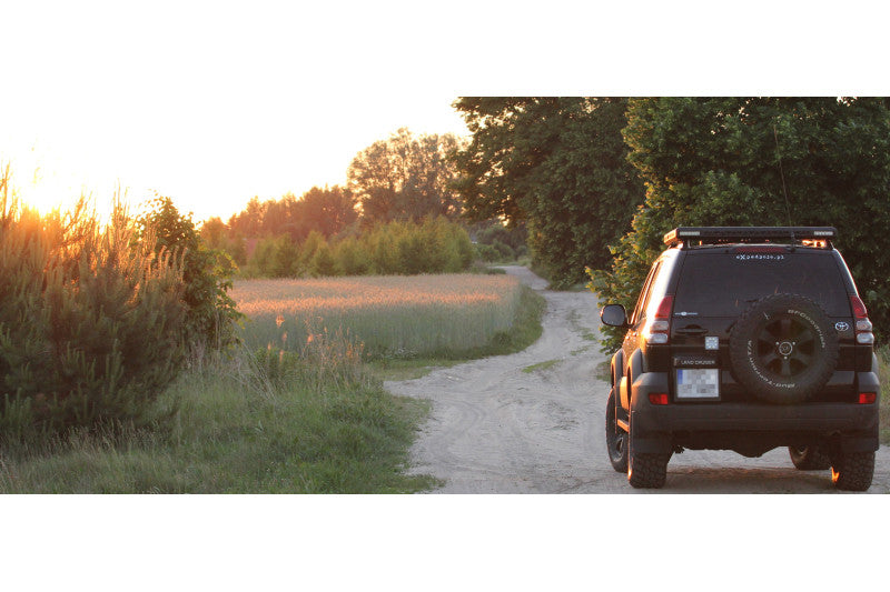 Dachträger Toyota Land Cruiser J120 mit Reling