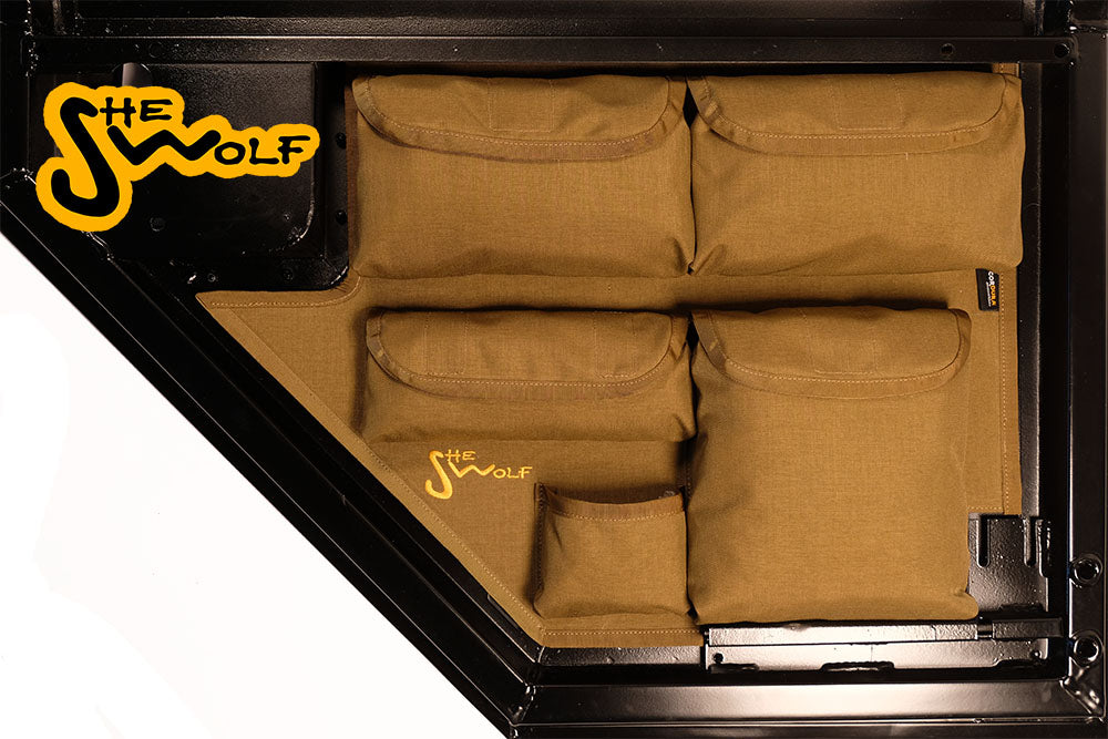 Door storage compartment for the rear of the vehicle, suitable for Land Rover Defender 90 - 110 series