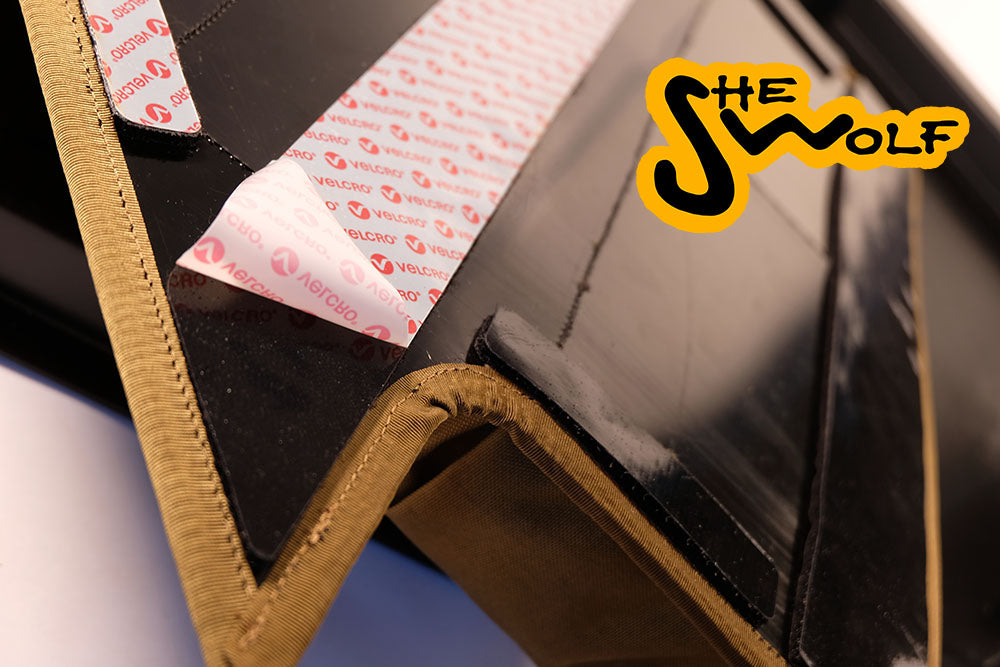 Door storage compartment for the rear of the vehicle, suitable for Land Rover Defender 90 - 110 series