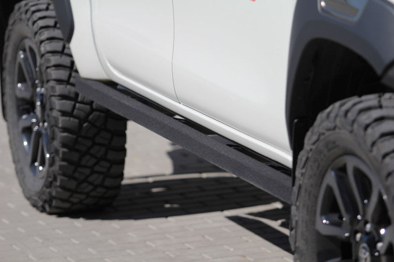 Rockslider Seitenschweller-Schutzrohre Toyota Hilux 8 REVO 2020+