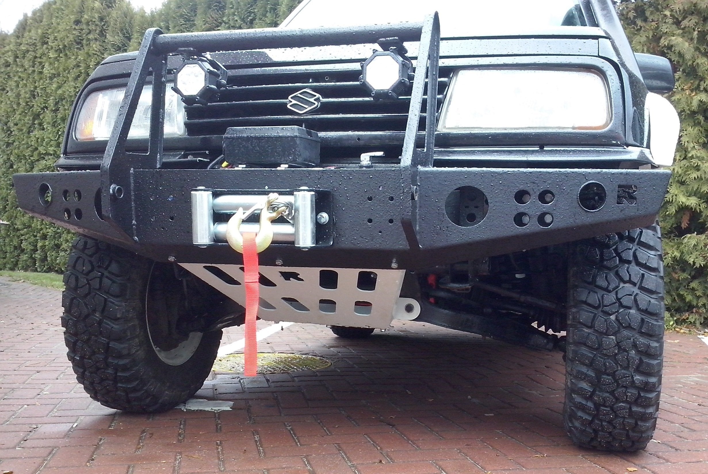 Seilwindenstoßstange mit Bullbar und Lampenschutzbügel Suzuki Vitara 1.6 3 Türer (1988–1998)