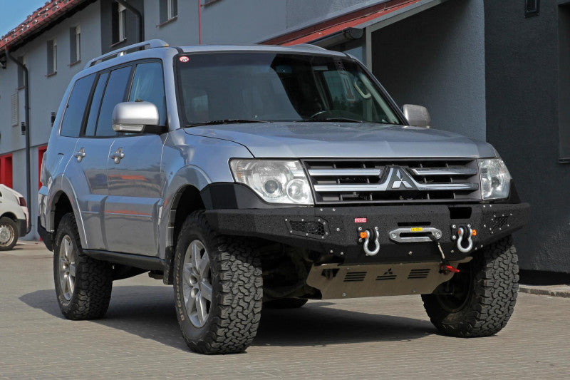 Winches bumper Mitsubishi Pajero 4 V80