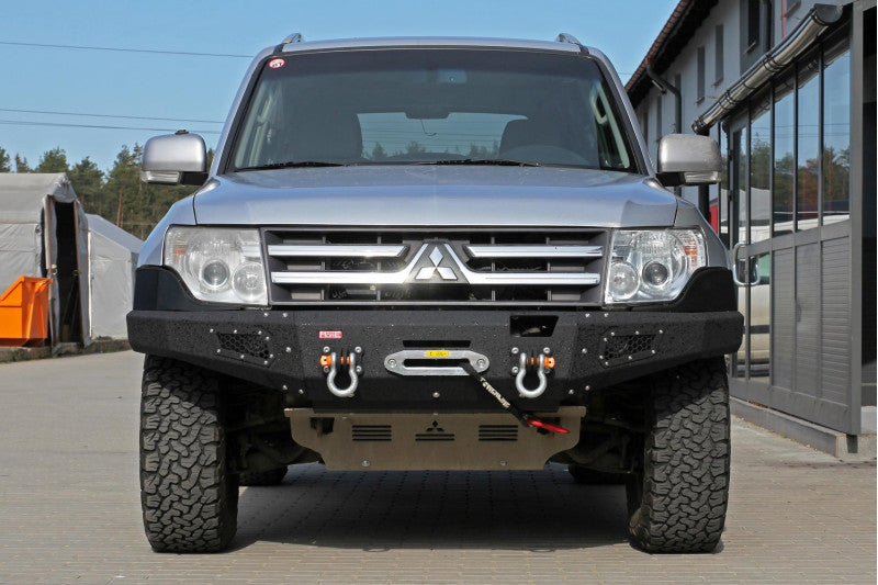 Winches bumper Mitsubishi Pajero 4 V80
