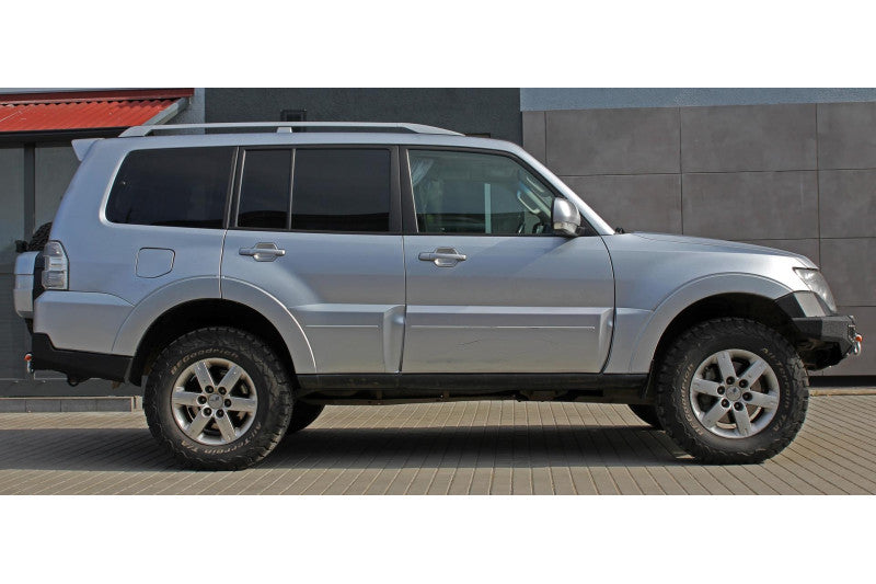 Winches bumper Mitsubishi Pajero 4 V80